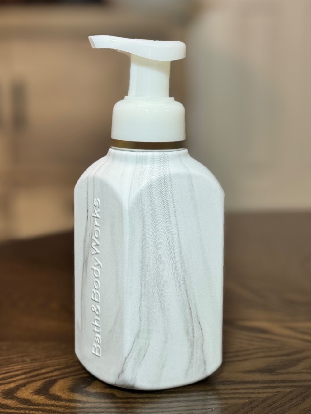 WHITE MARBLE Foaming Hand Soap Dispenser